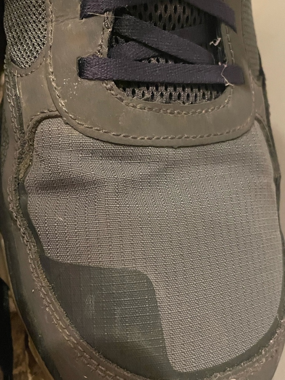 Columbia Men's Flow Centre sneakers (model BM0163-089) Size 15 - Picture 10 of 10